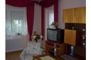 Hungría Privát Bük, Exterior